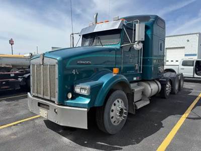 Kenworth T800 Salvage Truck