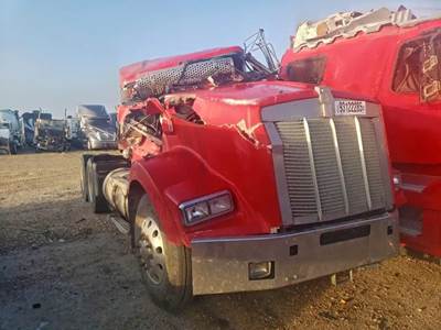 Kenworth T800 Salvage Truck