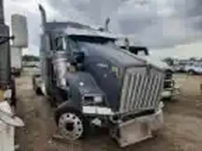 Kenworth T800 Salvage Truck