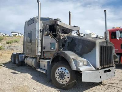 Kenworth T800 Salvage Truck