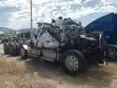 Kenworth T880 Salvage Truck