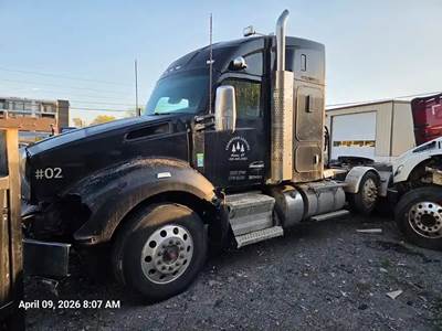 Kenworth T880 Salvage Truck