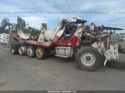 Kenworth W900 Salvage Truck