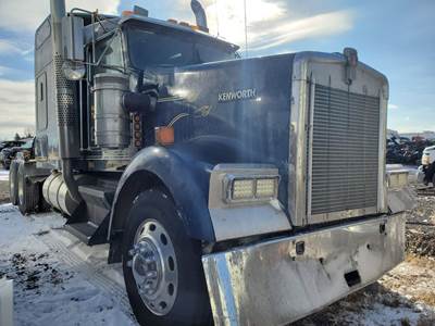Kenworth W900 Salvage Truck
