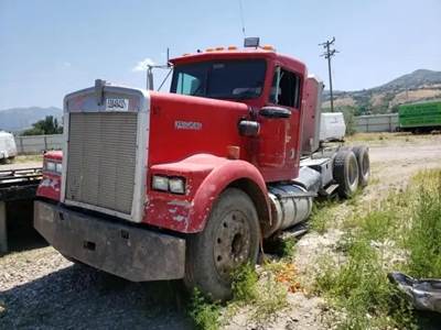 Kenworth W900 Salvage Truck