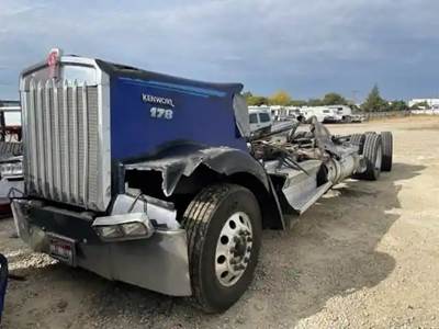 Kenworth W900 Salvage Truck