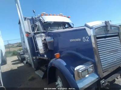 Kenworth W900 Salvage Truck