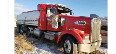 Kenworth W900 Salvage Truck