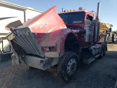 Kenworth W900 Salvage Truck