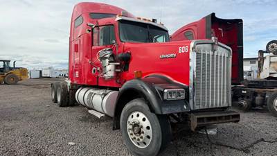 Kenworth W900 Salvage Truck