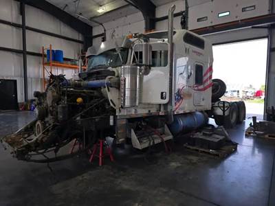 Kenworth W900L Salvage Truck