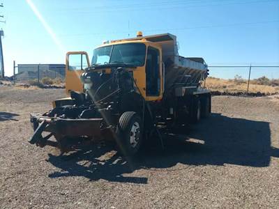 Mack CL713 Salvage Truck