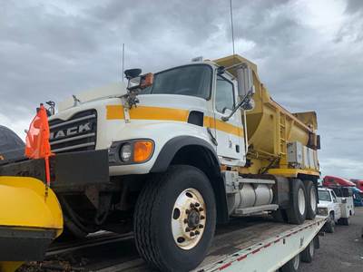 Mack Granite CV713 Salvage Truck