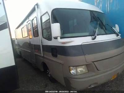 Oshkosh XC/RV Salvage Truck