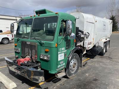 Peterbilt 320 Salvage Truck