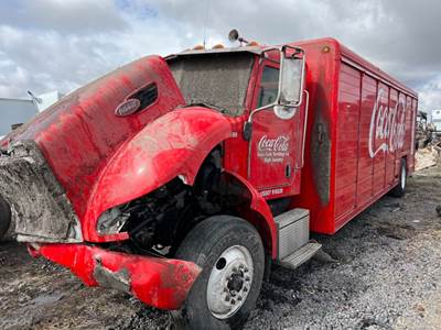 Peterbilt 335 Salvage Truck
