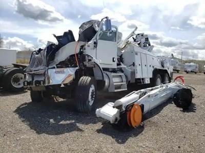 Peterbilt 348 Salvage Truck