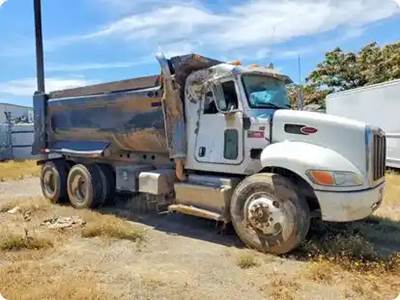 Peterbilt 348 Salvage Truck