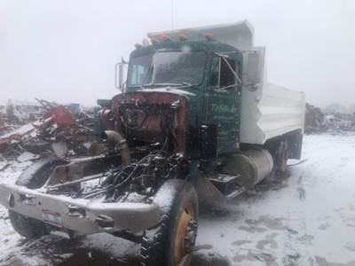 Peterbilt 359 Salvage Truck