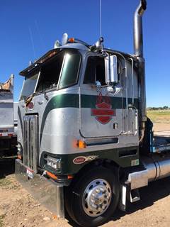 Peterbilt 362 Salvage Truck