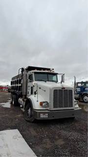 Peterbilt 365 Salvage Truck