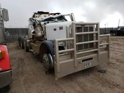 Peterbilt 367 Salvage Truck