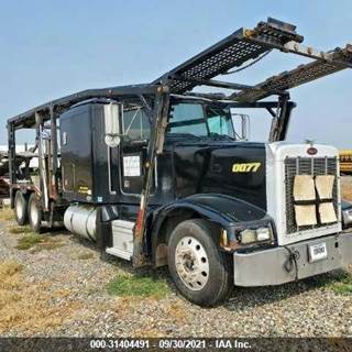 Peterbilt 377 Salvage Truck