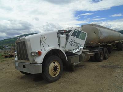 Peterbilt 378 Salvage Truck