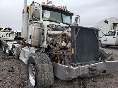 Peterbilt 378 Salvage Truck