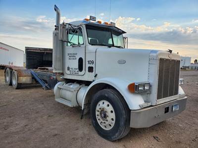 Peterbilt 378 Salvage Truck