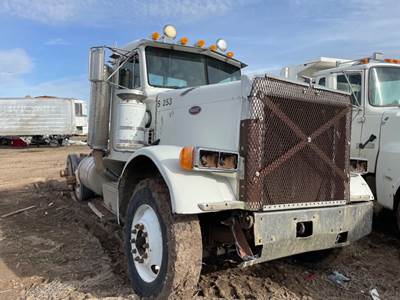 Peterbilt 378 Salvage Truck