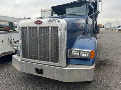 Peterbilt 378 Salvage Truck
