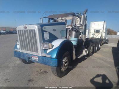 Peterbilt 379 Salvage Truck