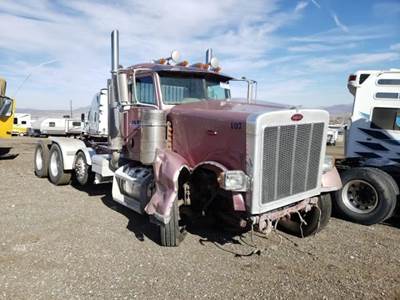 Peterbilt 379 Salvage Truck