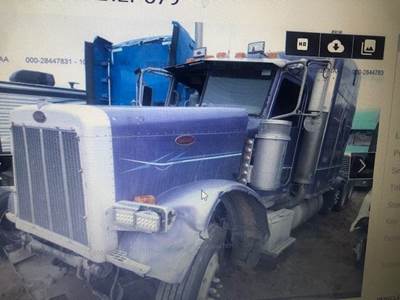 Peterbilt 379 Salvage Truck