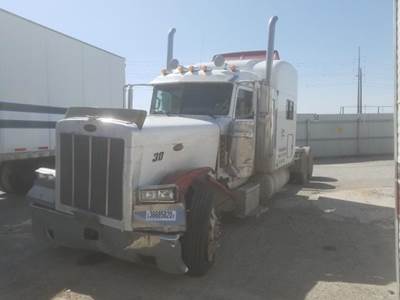 Peterbilt 379 Salvage Truck