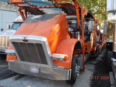 Peterbilt 379 Salvage Truck