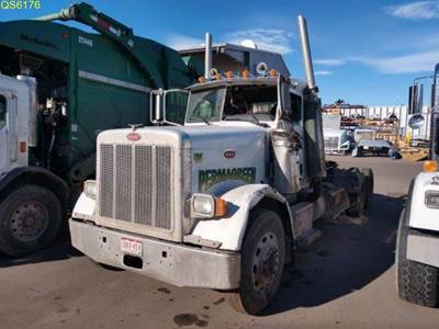 Peterbilt 379 Salvage Truck