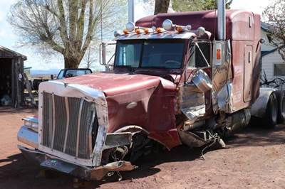 Peterbilt 379 Salvage Truck