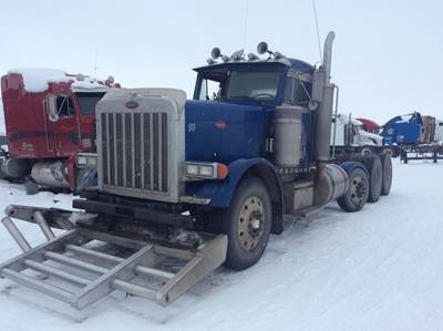 Peterbilt 379 Salvage Truck