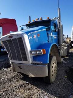 Peterbilt 379 Salvage Truck