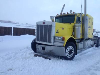 Peterbilt 379 Salvage Truck