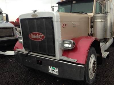 Peterbilt 379 Salvage Truck