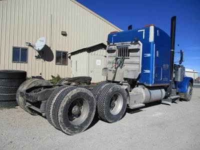 2000 Peterbilt 379 Salvage Truck For Sale Ucon Id 102721