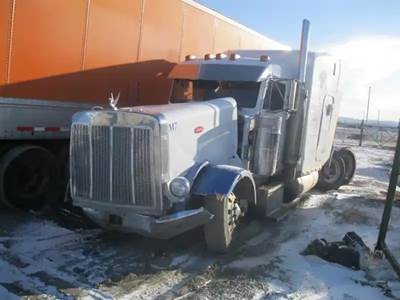 Peterbilt 379 Salvage Truck