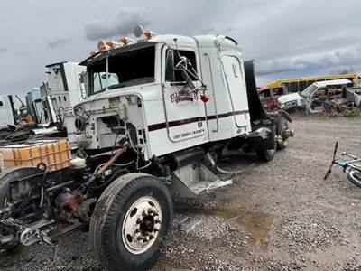 Peterbilt 379 Salvage Truck