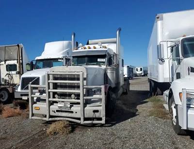Peterbilt 379 Salvage Truck
