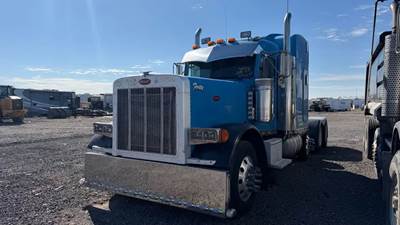 Peterbilt 379 Salvage Truck