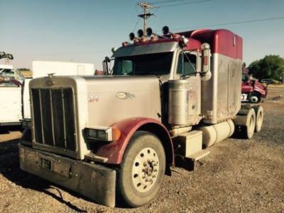 Peterbilt 379EXHD Salvage Truck