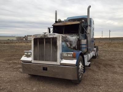 Peterbilt 379EXHD Salvage Truck